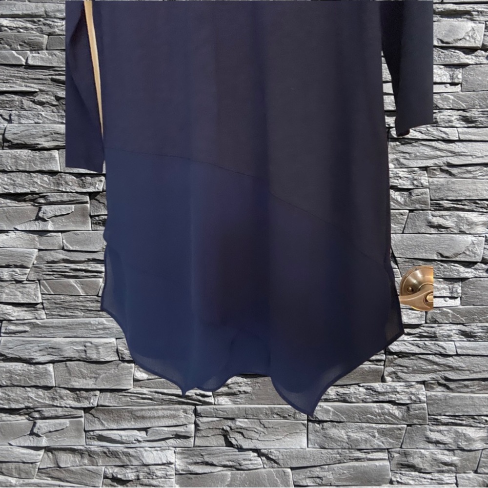 Shirt - Picture 3 of 4